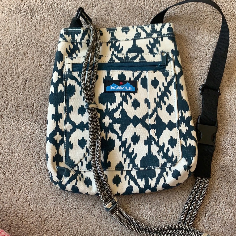 COPY - Kavu Keepalong Sing Canvas Rope Crossbody Bag